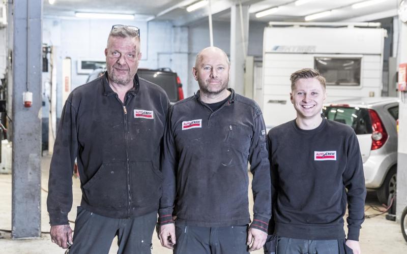Het team van AutoCrew De Groot Volendam